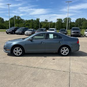 FORD FUSION SE - 3