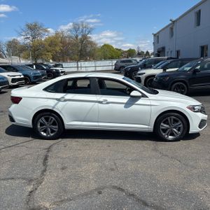 VOLKSWAGEN JETTA SE - 10