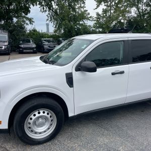 2022 FORD MAVERICK XL 照片 2