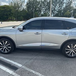 صورة 4 لـ 2025 Acura MDX W/TECH