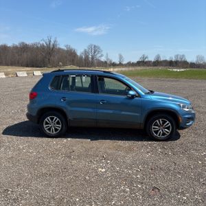 VOLKSWAGEN TIGUAN 2.0T S 4MOTION - 10