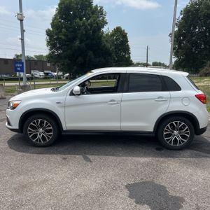 2016 Mitsubishi OUTLANDER SPORT ES — фото 3