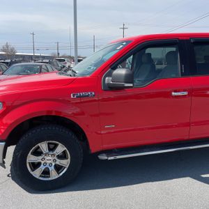 FORD F-150 XLT - 2