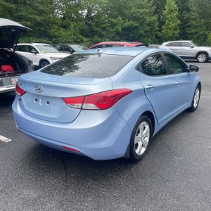 2012 Hyundai ELANTRA GLS — фото 6