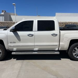 CHEVROLET SILVERADO 1500 HIGH COUNTRY - 3