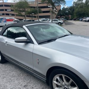 2011 FORD MUSTANG V6 PREMIUM 照片 13