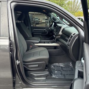2019 RAM 1500 BIG HORN — миниатюра 25