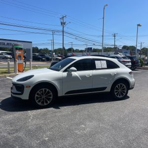 صورة 3 لـ 2025 Porsche MACAN