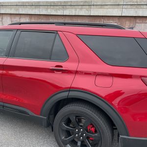 FORD EXPLORER ST - 6