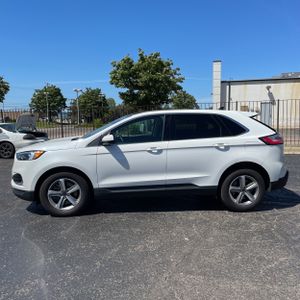 FORD EDGE SEL - 3