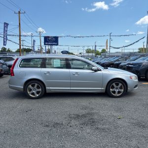 2010 Volvo V70 3.2 照片 10