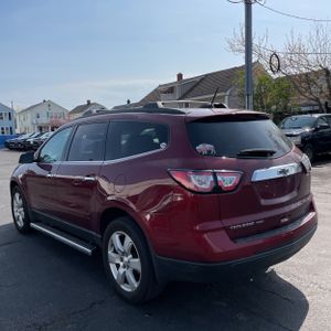 CHEVROLET TRAVERSE LT - 5