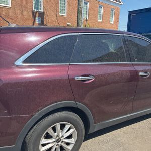 KIA SORENTO LX V6 - 9