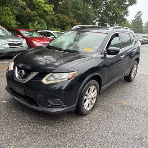 2015 Nissan ROGUE SV 照片 1