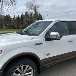 FORD F-150 KING RANCH - 2