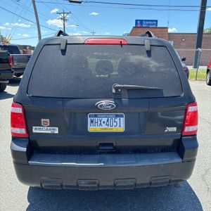 FORD ESCAPE XLT - 7