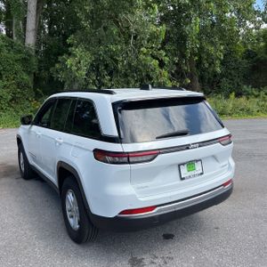 2024 JEEP GRAND CHEROKEE LAREDO 照片 5
