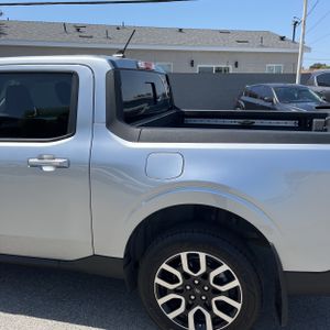 FORD MAVERICK LARIAT - 6