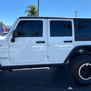 صورة 4 لـ 2016 JEEP WRANGLER UNLIMITED RUBICON