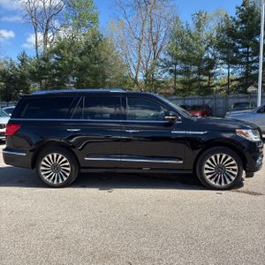 LINCOLN NAVIGATOR RESERVE - 10