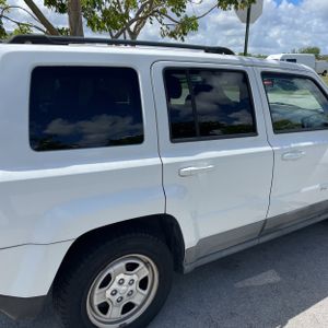 Jeep Patriot Base - 8