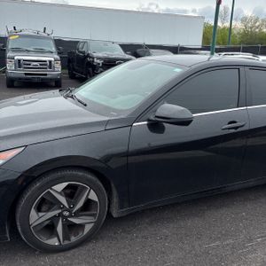 HYUNDAI ELANTRA LIMITED - 2