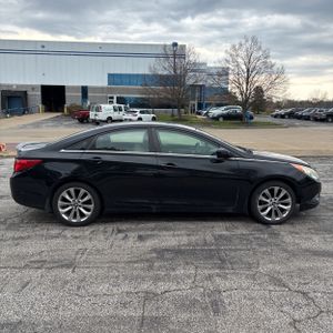 HYUNDAI SONATA GLS - 10