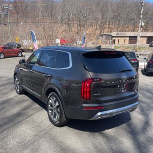 KIA TELLURIDE S - 5