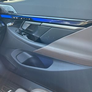 صورة مصغرة 59 لـ 2026 BMW 550E XDRIVE