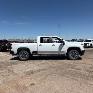 CHEVROLET SILVERADO 2500HD CUSTOM - 10