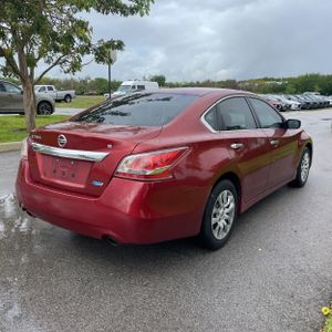 NISSAN ALTIMA S - 8