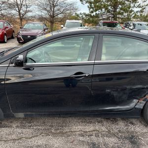 HYUNDAI SONATA GLS - 4