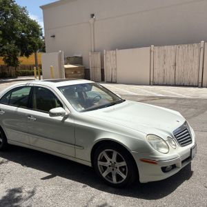 صورة مصغرة 12 لـ 2007 Mercedes-BENZ E-CLASS