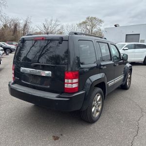 JEEP LIBERTY SPORT - 8