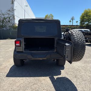 صورة مصغرة 46 لـ 2021 JEEP WRANGLER UNLIMITED WILLYS