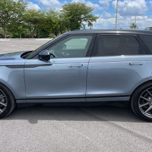 صورة 4 لـ 2022 LAND Rover RANGE ROVER VELAR P250 R-DYNAMIC S