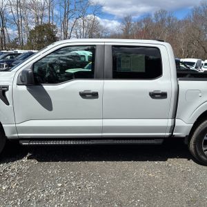 FORD F-150 XL - 4