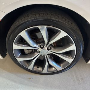 صورة مصغرة 17 لـ 2016 Chrysler 200 C