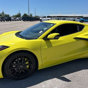 CHEVROLET CORVETTE STINGRAY - 2