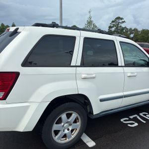 صورة 9 لـ 2009 JEEP GRAND CHEROKEE LAREDO