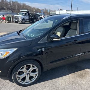 FORD ESCAPE TITANIUM - 2