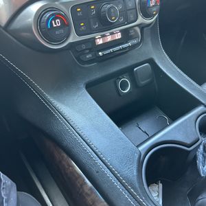 صورة مصغرة 59 لـ 2019 Chevrolet TAHOE LS