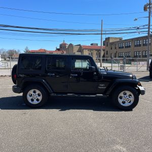 JEEP WRANGLER SAHARA - 10