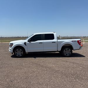صورة 3 لـ 2023 FORD F-150 XL