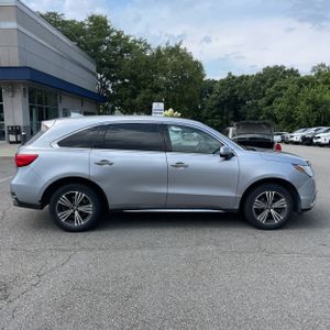 2017 Acura MDX SH-AWD photo 10