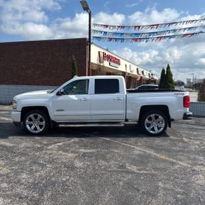 CHEVROLET SILVERADO 1500 HIGH COUNTRY - 3