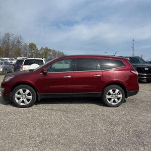 CHEVROLET TRAVERSE LT - 3