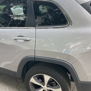 JEEP CHEROKEE LIMITED - 6