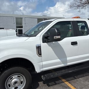 FORD F-250 SUPER DUTY XL - 2