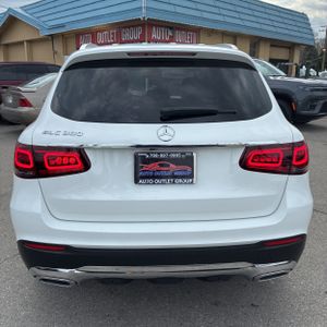 MERCEDES-BENZ GLC - 7